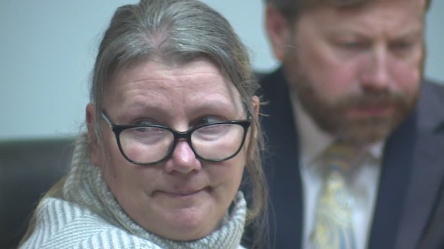 Jennifer Crumbley's attorney: Oxford shooter's mom was hyper-vigilant, will testify