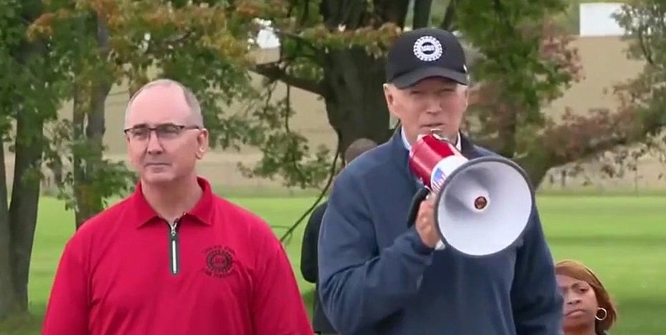 Trump blasts Shawn Fain after UAW's Biden endorsement