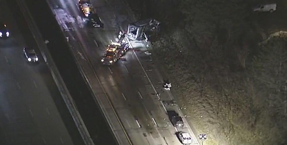 Fatal vehicle fire closes WB I-696 at Orchard Lake