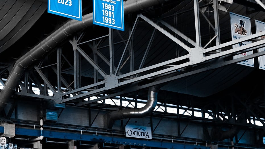 Detroit Lions Hang NFC North Champions Banner At Ford Field | FOX 2 Detroit