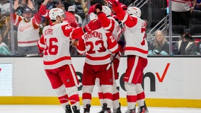 Chiarot scores in overtime to give the Red Wings a 4-3 win over the Kraken