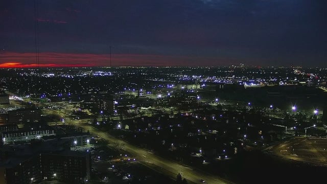 Record-setting temperatures possible in Southeast Michigan Friday