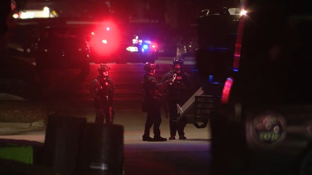 Shelter-in-place lifted, barricaded gunman in custody after 15-hour standoff with Port Huron police