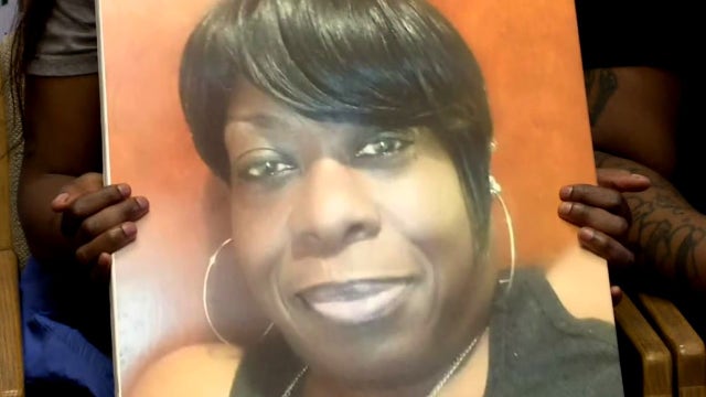 Dead woman found at Detroit intersection ID'd, daughters plea for help