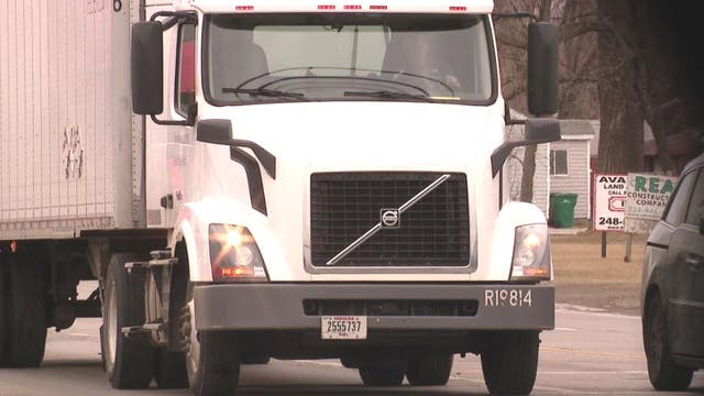 Wayne County commissioners want to crack down on idling semi-trucks