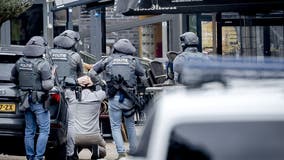 Dutch police detain suspect after hostage standoff ends peacefully in nightclub