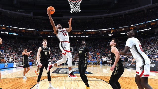 Powered by big man DJ Burns Jr., NC State muscles past Oakland in overtime to reach Sweet 16