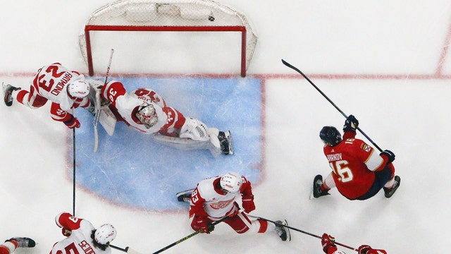 Barkov scores twice, Reinhart seals it in shootout to give Panthers 3-2 win over Red Wings