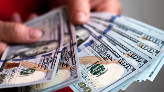 Michigan lottery winner 'saw a lot of zeros' the day after playing Powerball