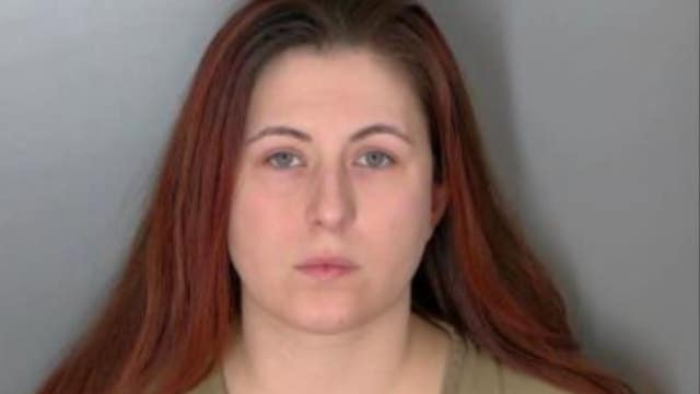 Woman arrested for stabbing roommate tells deputies she remembers nothing after grabbing knife