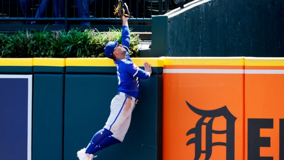 Seth Lugo throws 7 scoreless innings, leads Royals past Tigers 8-0