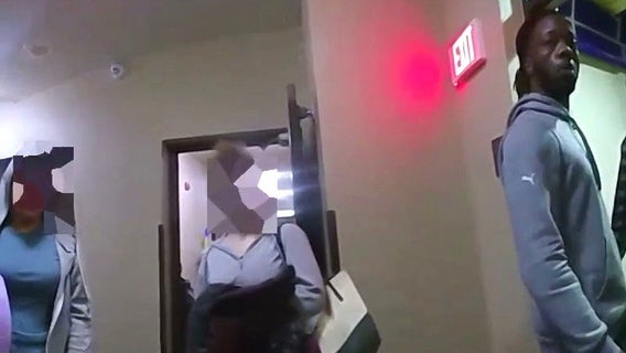 14-year-old runaway twins from Detroit found with 30-year-old man in hotel