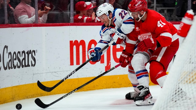 Kreider gives Rangers 4-3 win over Red Wings to extend Eastern Conference lead