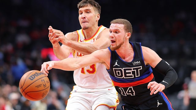 Jalen Johnson has 28 points, 14 rebounds, Hawks clinch play-in berth with 121-113 win over Pistons