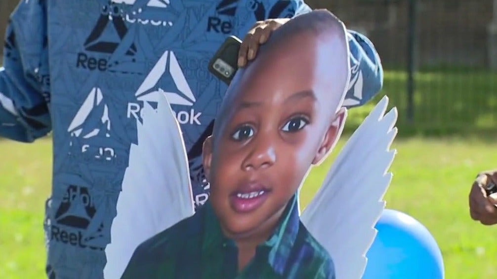 Detroit mother charged in fatal I-75 crash that ejected 4-year-old son ...