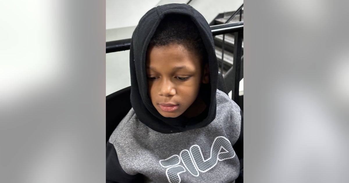 Non-verbal boy found wandering in Detroit, police looking for parents ...