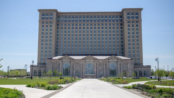 Michigan Central's future includes Amtrak train stop at new transit hub