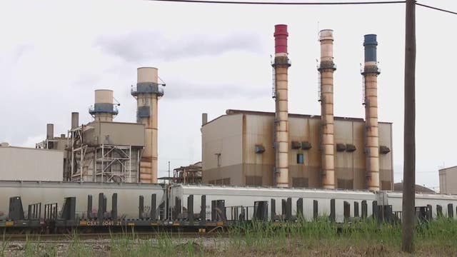 Fighting for air: Activists demand change outside steel plant at Detroit-Dearborn border