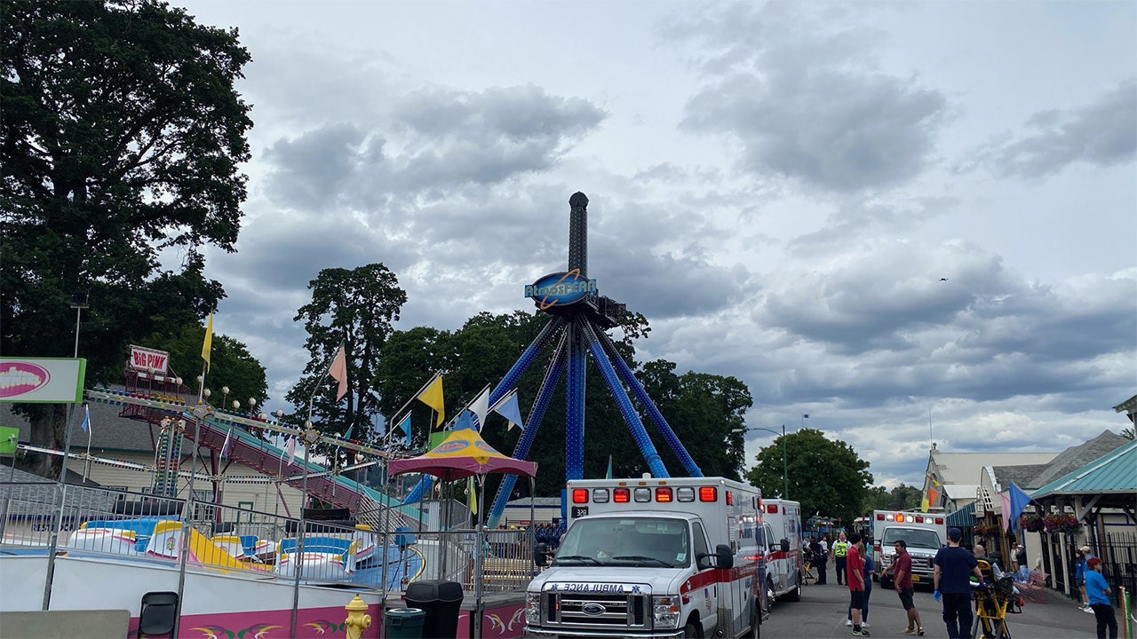 Dozens of Oregon amusement park guests left hanging upside down after ride malfunctions on opening day - Vimarsana News