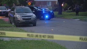 Shootout in Detroit hospitalizes teenager