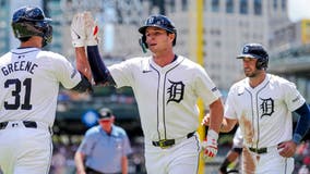 Tigers score 9 runs in 2 innings of 11-2 win over White Sox after scoring 5 in 6 previous games