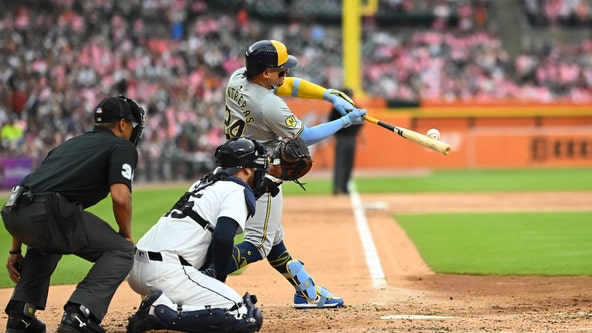 Jackson Chourio’s 2-run double lifts the Brewers to a 5-4 victory over the Tigers