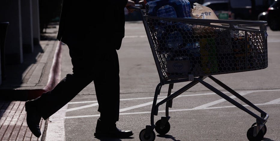 Nearly two-thirds of middle-class Americans say they're 'struggling financially': poll