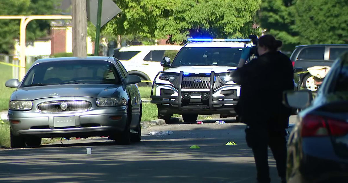 2 dead, 19 others shot on Detroit's east side, state police confirm ...