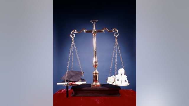 Guide to scholarship money in Michigan and best practices for applying