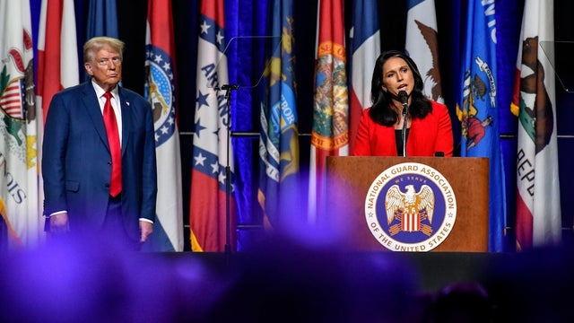 Donald Trump gets ex-Democrat's endorsement while in Detroit, says U.S. 'closer to World War III'