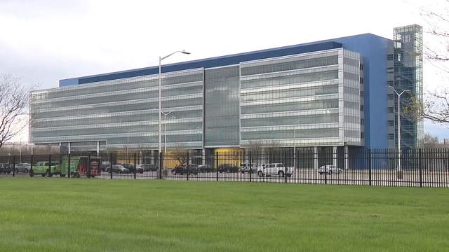 GM closes Warren office after employees sickened by Legionnaires' disease
