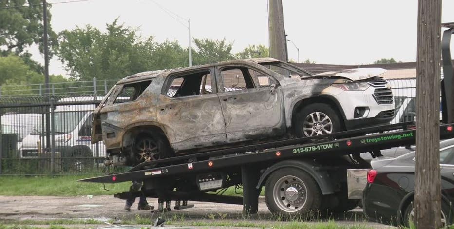 Parked vehicles found firebombed outside Detroit post office