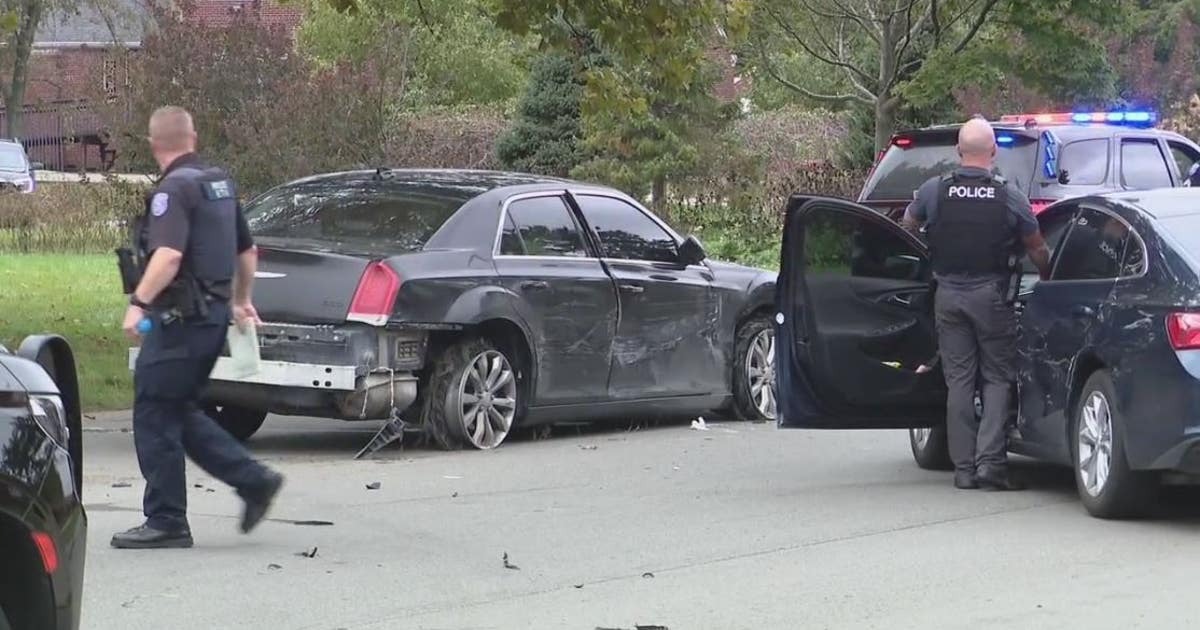 Suspects who rammed SUV into Warren gas station for ATM, linked to ...