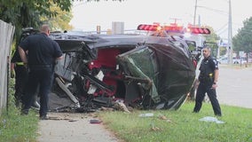 Corvette driver killed in rollover crash on Troy, Sterling Heights border