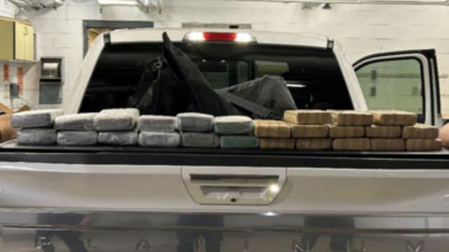 55 pounds of cocaine found during Oak Park traffic stop