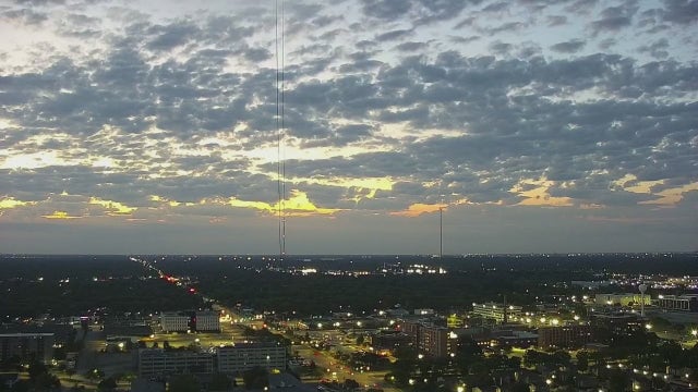 Metro Detroit weather: A cool start leads to a milder Monday ahead of a warmup