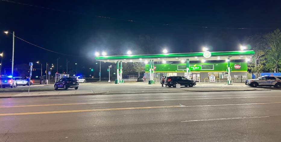 2 overnight shootings leave 5 men wounded in Detroit