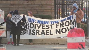 Protesters at Detroit UAW call for divestment from Israel during Hamas war