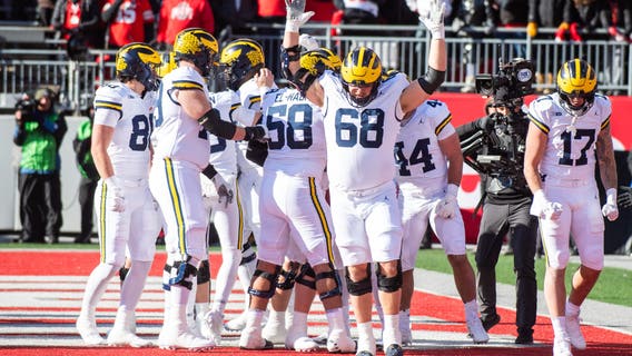 Michigan, Ohio State fight broken up with police pepper spray after Wolverines stun Buckeyes 13-10