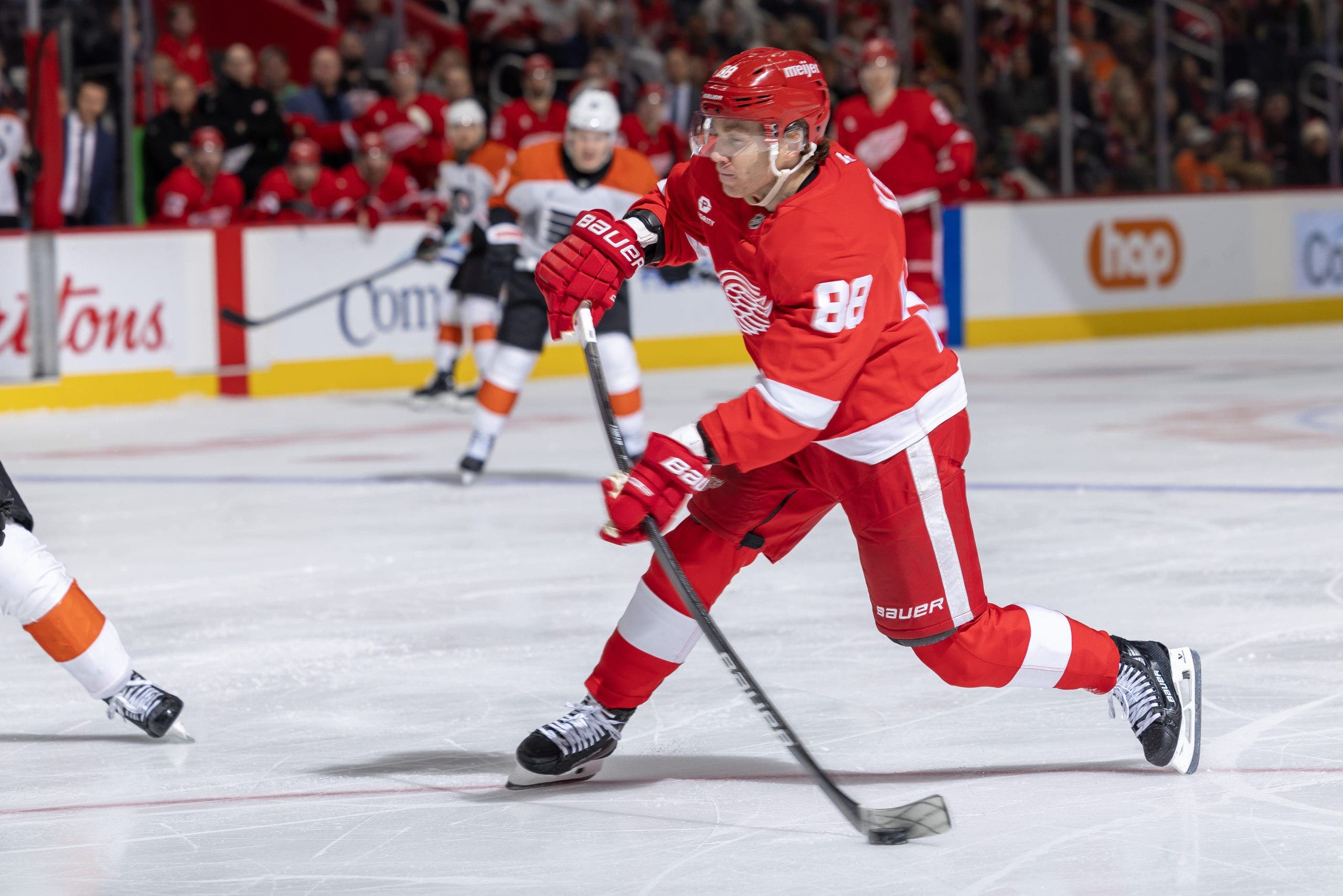 Patrick Kane leaves Red Wings returning to Blackhawks in free agency