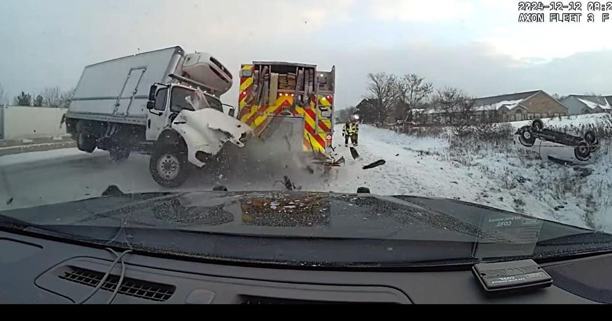 truck-crash-into-fire-truck.