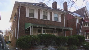 Detroit teens using porch to sleep on, raising concerns from neighbors