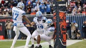 Gibbs, Williams both go for more than 150 all-purpose yards as Lions top Bears to improve to 13-2