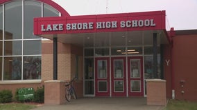 St. Clair Shores substitute teacher accused of sending inappropriate messages to student