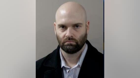 Michigan probationary officer charged with child porn possession