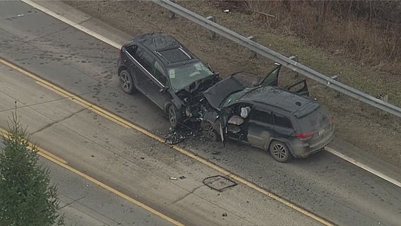 Fatal head-on crash in Oakland Township, three others injured