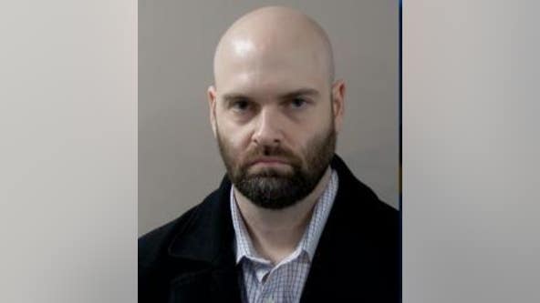 Michigan probationary officer charged with child porn possession