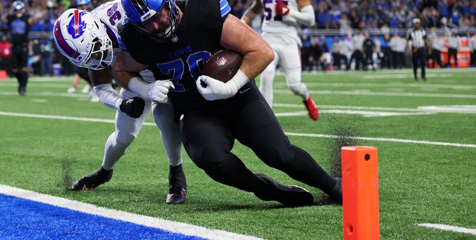 Lions struggle in 48-42 loss to Bills