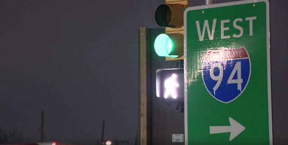 Woman wounded, 2 children unharmed after I-94 freeway shooting in Detroit