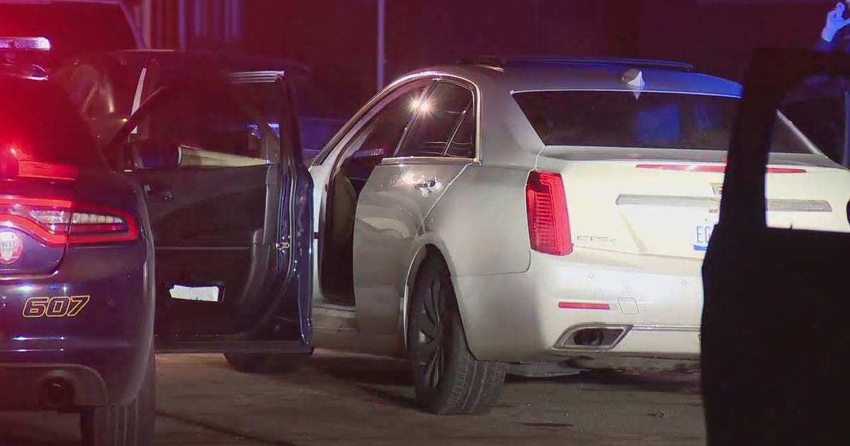 High-speed police chase in Detroit ends with teen arrests after 20-mile ...